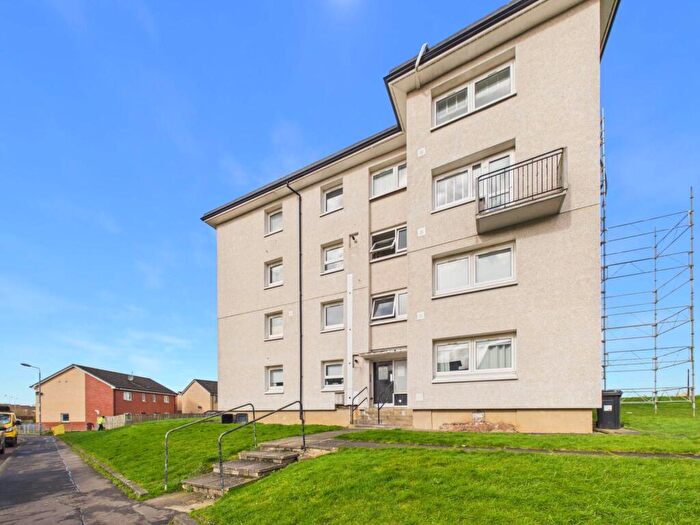 3 Bedroom Flat For Sale In Neilvaig Drive, Rutherglen, G73
