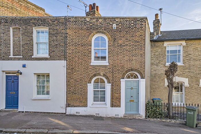 2 Bedroom Terraced House To Rent In Royal Hill, London, SE10