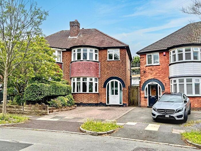 3 Bedroom Semi-Detached House For Sale In Ewell Road, Erdington, Birmingham, B24