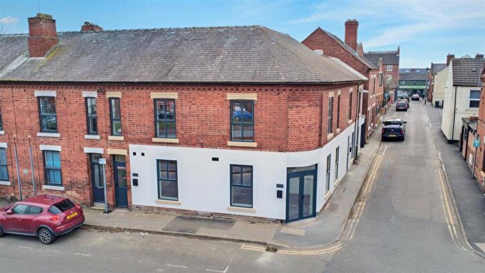 1 Bedroom Flat To Rent In Market Street, Ilkeston, Derbyshire, DE7