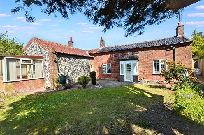 3 Bedroom Cottage For Sale In Holt Road, Upper Sheringham, Sheringham, NR26