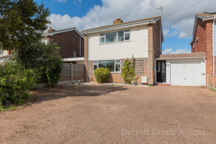 3 Bedroom Detached House For Sale In Laburnum Close, Bradwell, Great Yarmouth, NR31