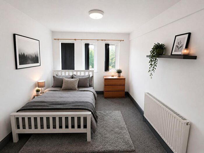3 Bedroom Flat To Rent In Trent Bridge Buildings, Nottingham - For Groups Of Students, NG2