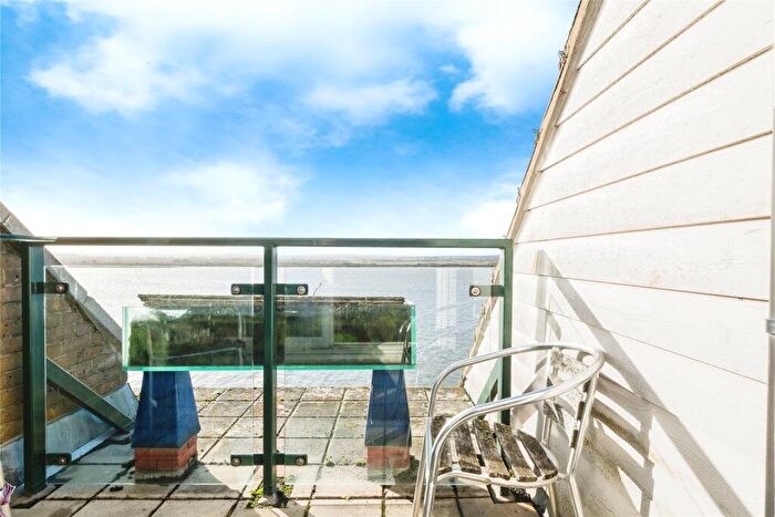 2 Bedroom Flat For Sale In Harrisons Wharf, Purfleet-on-Thames, Essex, RM19