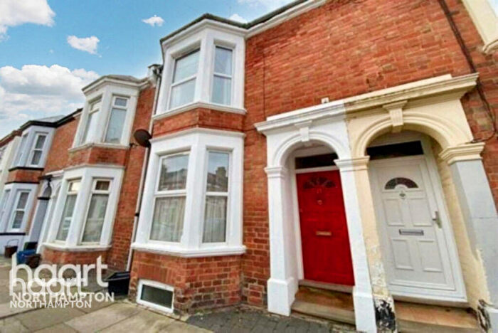 3 Bedroom Terraced House For Sale In Whitworth Road, Northampton, NN1