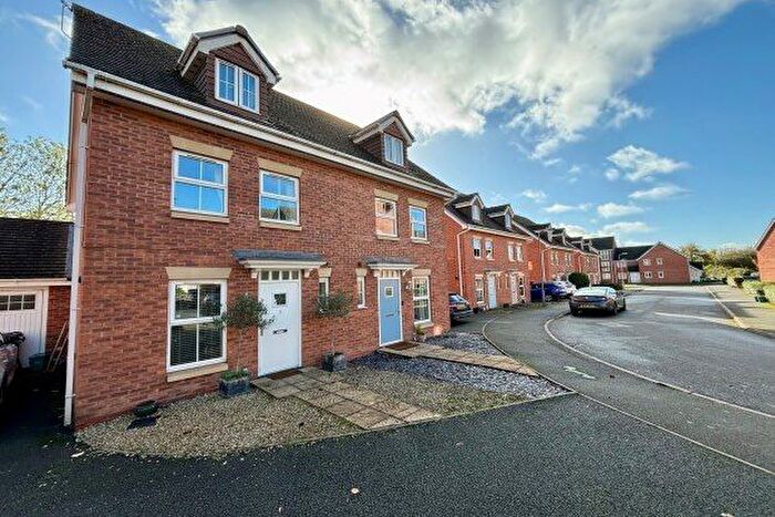 3 Bedroom Property To Rent In Portia Road, Stratford-Upon-Avon, CV37