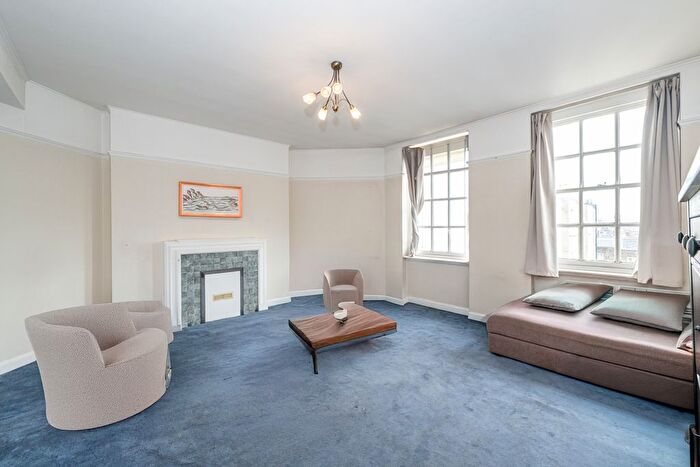 2 Bedroom Flat For Sale In Clarewood Court, Seymour Place, London, W1H