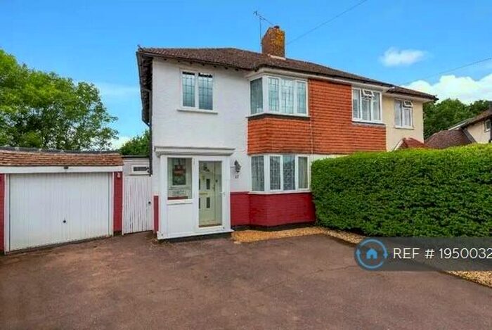 4 Bedroom Semi-Detached House To Rent In Strood Green, Strood Green, RH3