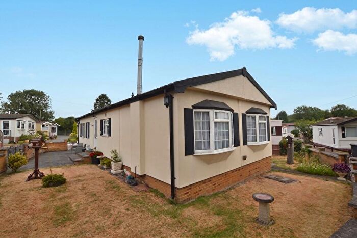 3 Bedroom Park Home For Sale In St. Christophers Road, Ellistown, LE67