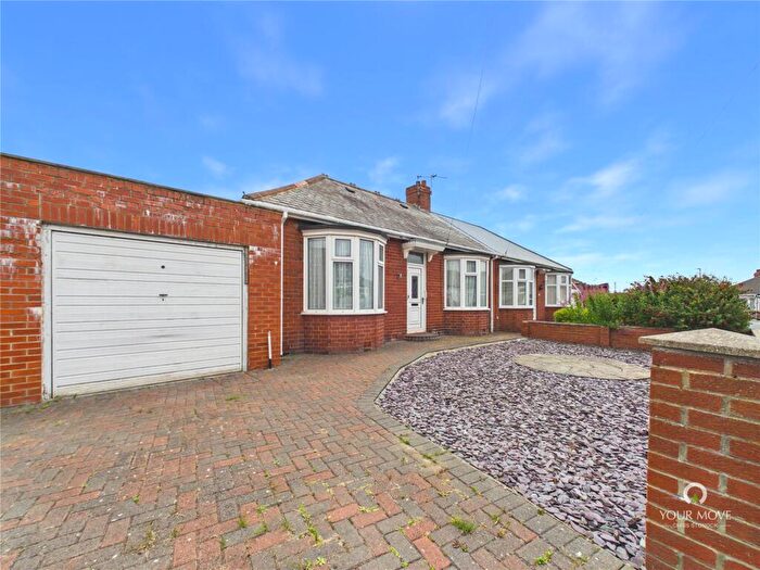 2 Bedroom Bungalow For Sale In High View North, Wallsend, Tyne And Wear, NE28