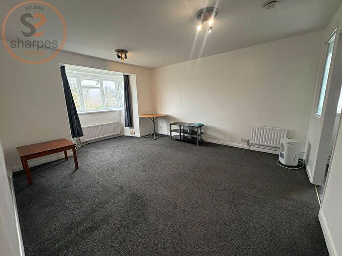 1 Bedroom Flat For Sale In Willow Court Bensham Manor Road, Thornton Heath, Surrey, CR7