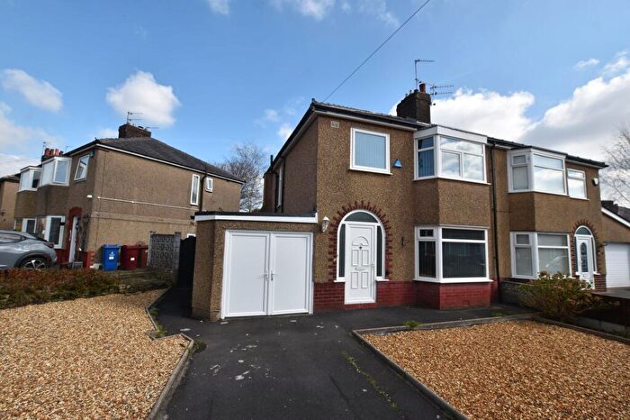 3 Bedroom Semi-Detached House To Rent In Willis Road, Blackburn, BB2