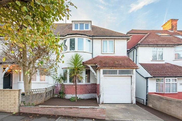 3 Bedroom Semi Detached House For Sale In Russell Gardens, London, NW11