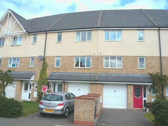 4 Bedroom House To Rent In Clement Drive, Peterborough, PE2