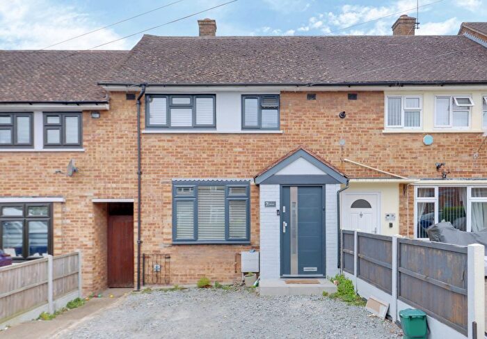 3 Bedroom Terraced House For Sale In Cruick Avenue, South Ockendon, RM15