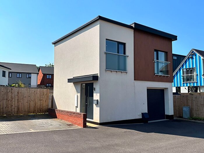 2 Bedroom Detached House To Rent In Edmunds Drive, Bicester, Oxfordshire, OX25