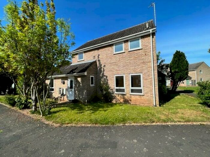 4 Bedroom Detached House To Rent In Prince Of Wales Close, Wisbech, PE13