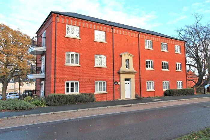 1 Bedroom Flat For Sale In Scarlett's Road, Wellesley, Aldershot, Hampshire, GU11