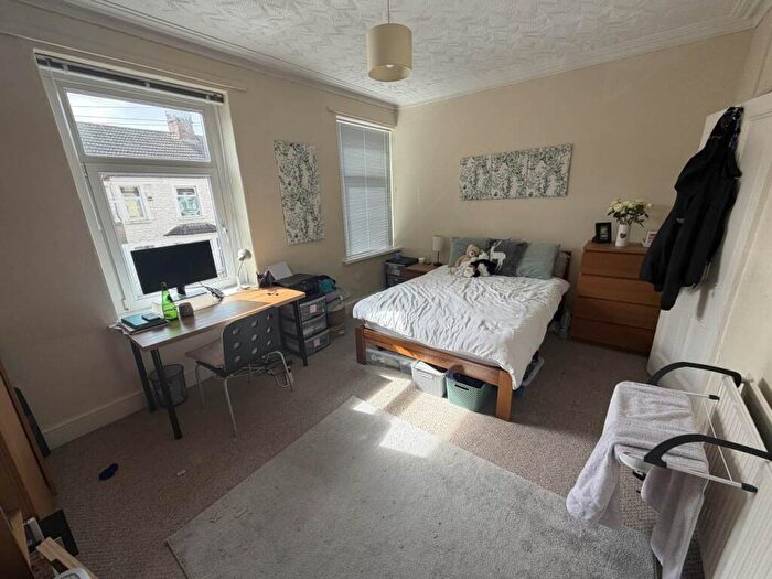 4 Bedroom Terraced House To Rent In Glenroy Street, Roath, Cardiff, CF24