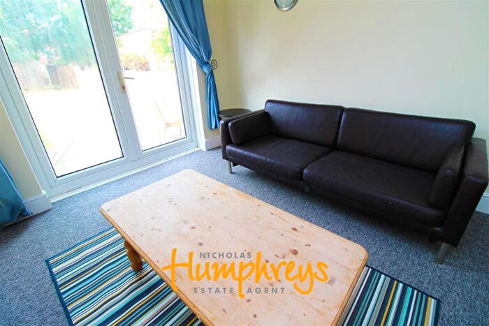 6 Bedroom Terraced House To Rent In Stafford Road, Southampton, SO15