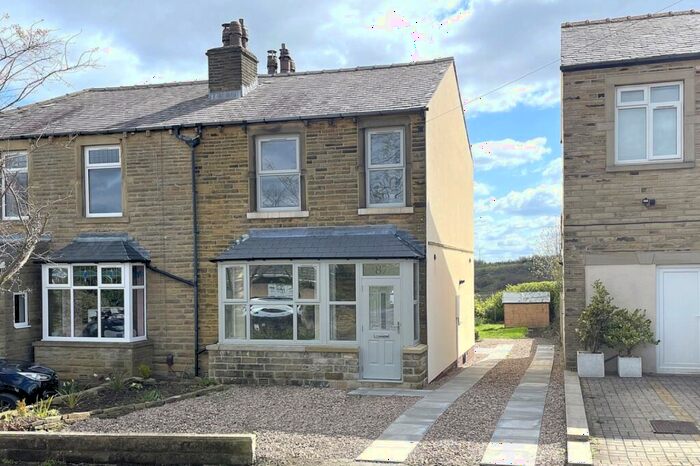 3 Bedroom Semi Detached House For Sale In Woodhouse Lane, Brighouse, HD6