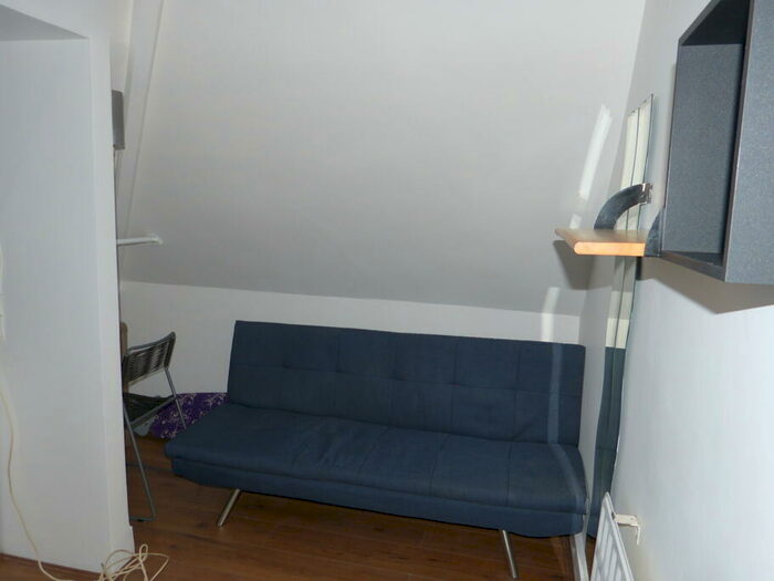 Studio To Rent In Temple Gardens, London, NW11