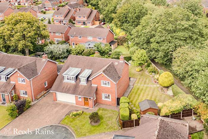 5 Bedroom Detached House For Sale In Meakin Close, Congleton, Cheshire, CW12