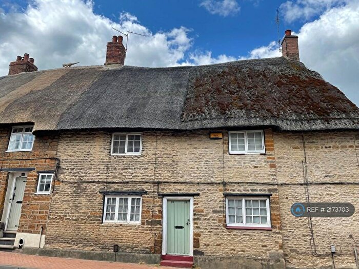 2 Bedroom Terraced House To Rent In High Street, Irchester Wellingborough, NN29