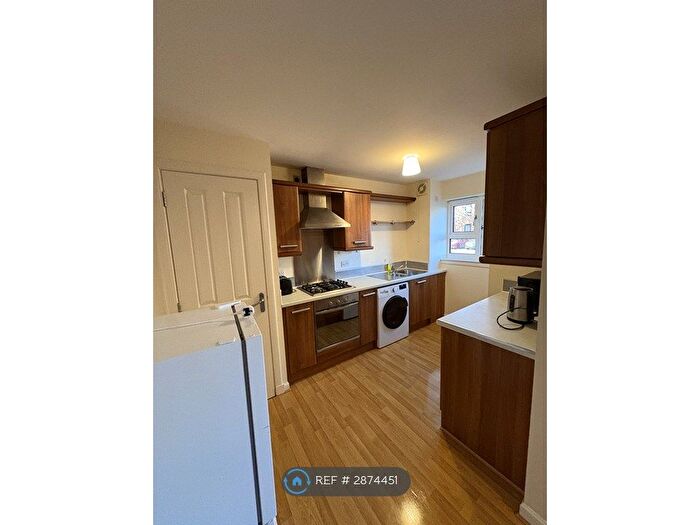 2 Bedroom Flat To Rent In Reidvale St, Glasgow, G31