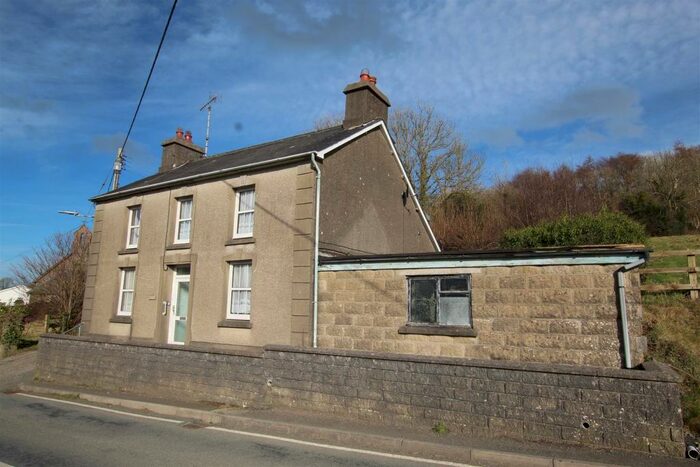 4 Bedroom House For Sale In Cribyn, Lampeter, SA48