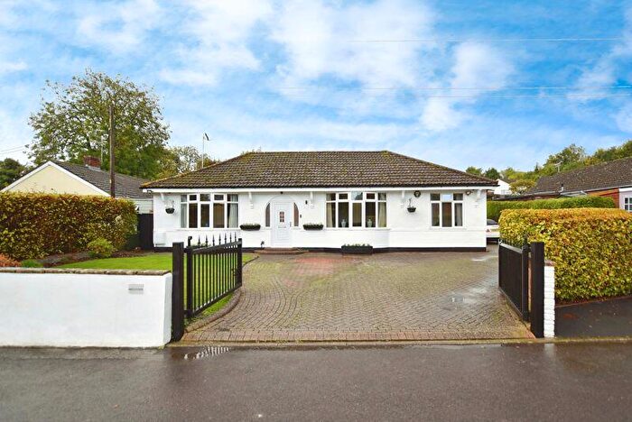 4 Bedroom Detached Bungalow For Sale In Figsbury Road, Winterbourne Dauntsey ***Video Tour***, SP4