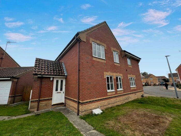 3 Bedroom Semi-Detached House To Rent In Louvain Road, Harwich, CO12