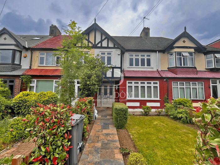 4 Bedroom Terraced House To Rent In Syon Lane, Isleworth, TW7