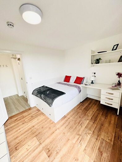 1 Bedroom Property To Rent In Studio Watkin Road, Leicester, LE2