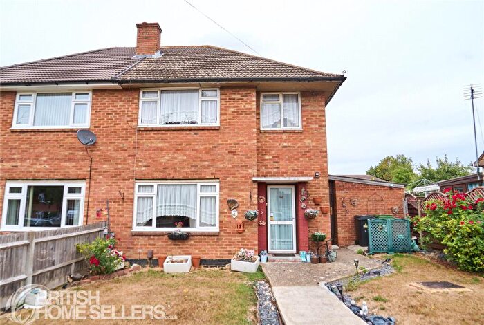 3 Bedroom Semi Detached House For Sale In Darcy Road, Ashtead, Surrey, KT21
