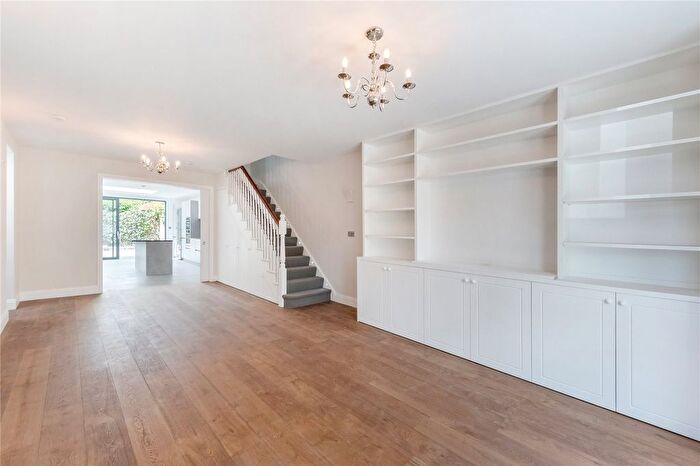 4 Bedroom Terraced House To Rent In Glebe Street, Chiswick, London, W4