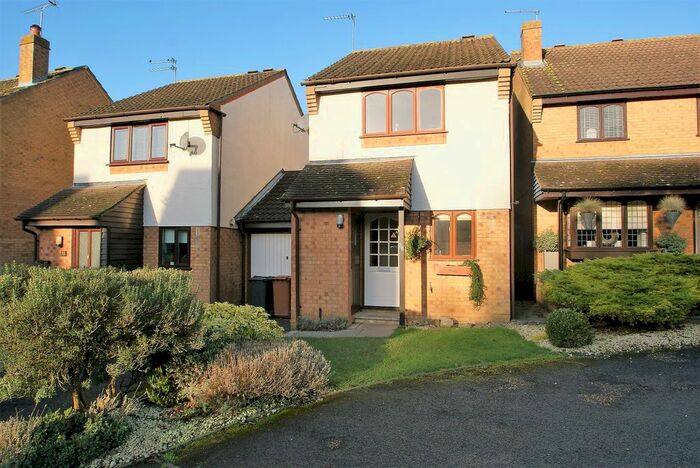 2 Bedroom Link Detached House To Rent In Ellenborough Close, Thorley, Bishop's Stortford, CM23