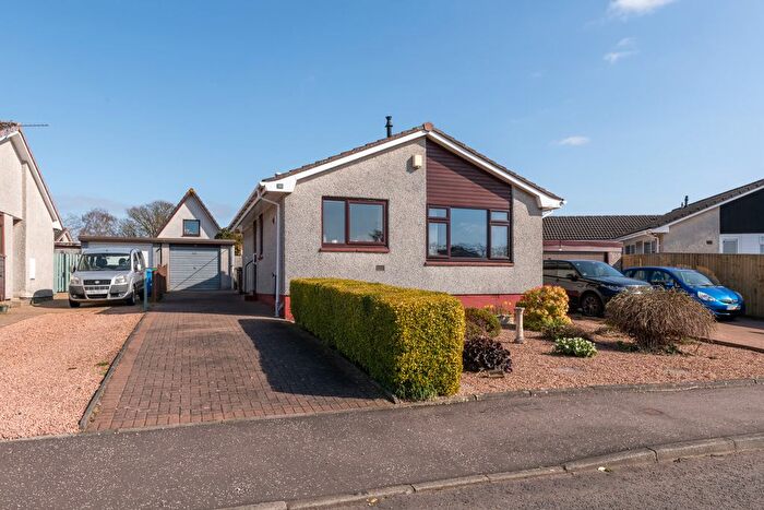 2 Bedroom Detached Bungalow For Sale In Braeview Place, Star Of Markinch, East Fife, KY7