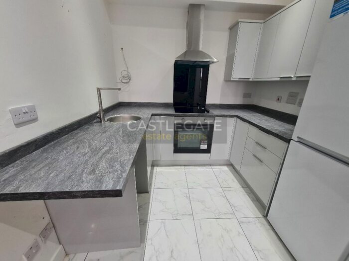 1 Bedroom Studio To Rent In Trinity Street, Huddersfield, HD1