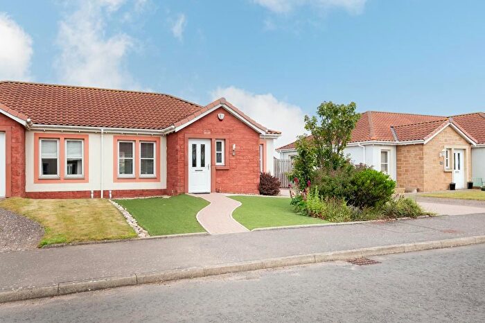 2 Bedroom Semi-Detached Bungalow For Sale In Silverdyke Gardens, Cellardyke, Anstruther, KY10