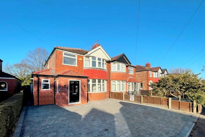 3 Bedroom Semi-Detached House To Rent In Sylvan Avenue, Timperley, Altrincham, WA15