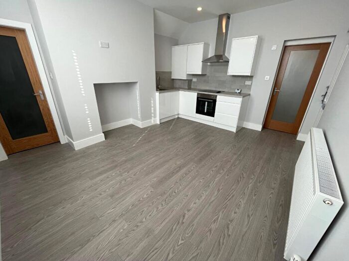 1 Bedroom Flat To Rent In Whittaker Lane, Prestwich, Manchester, M25