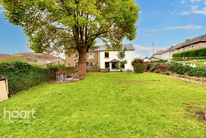 3 Bedroom Semi-Detached House For Sale In Manor Road, Pontypool, NP4