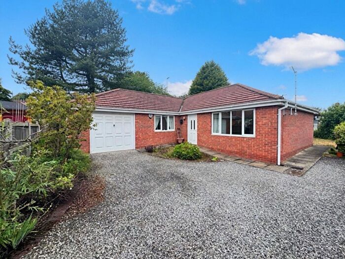 3 Bedroom Detached House For Sale In Platt Street, Pinxton, NG16