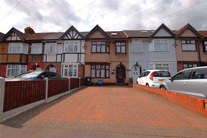4 Bedroom Terraced House For Sale In Gresham Drive, Romford, RM6