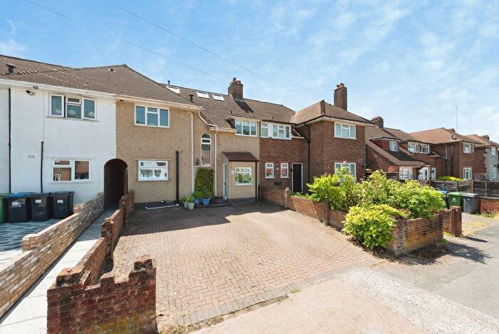 4 Bedroom Terraced House For Sale In Potters Grove, New Malden, KT3