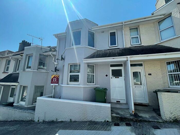 1 Bedroom Flat To Rent In Barton Avenue, Keyham, Plymouth, PL2