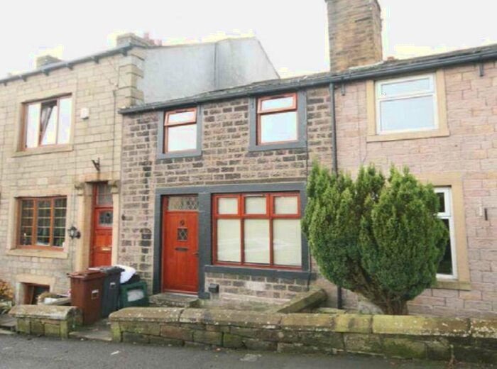 2 Bedroom Terraced House To Rent In School Lane, Laneshawbridge, BB8