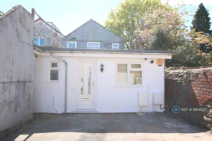 1 Bedroom Flat To Rent In Kingswood, Bristol, BS15