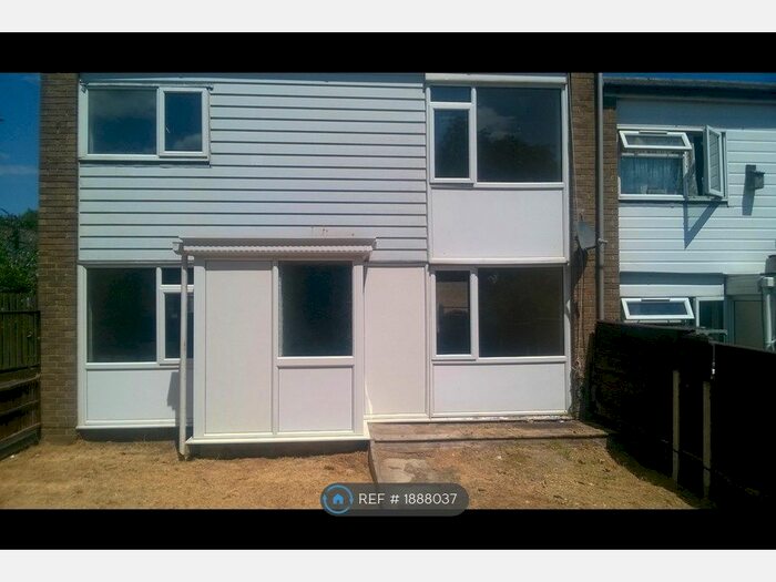 3 Bedroom End Of Terrace House To Rent In Brighstone Close, Southampton, SO16
